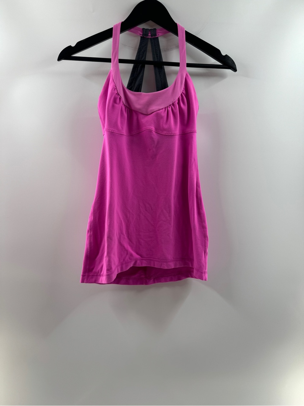 Lululemon Pink Racerback Athletic Tank Top – Estimated Size 6